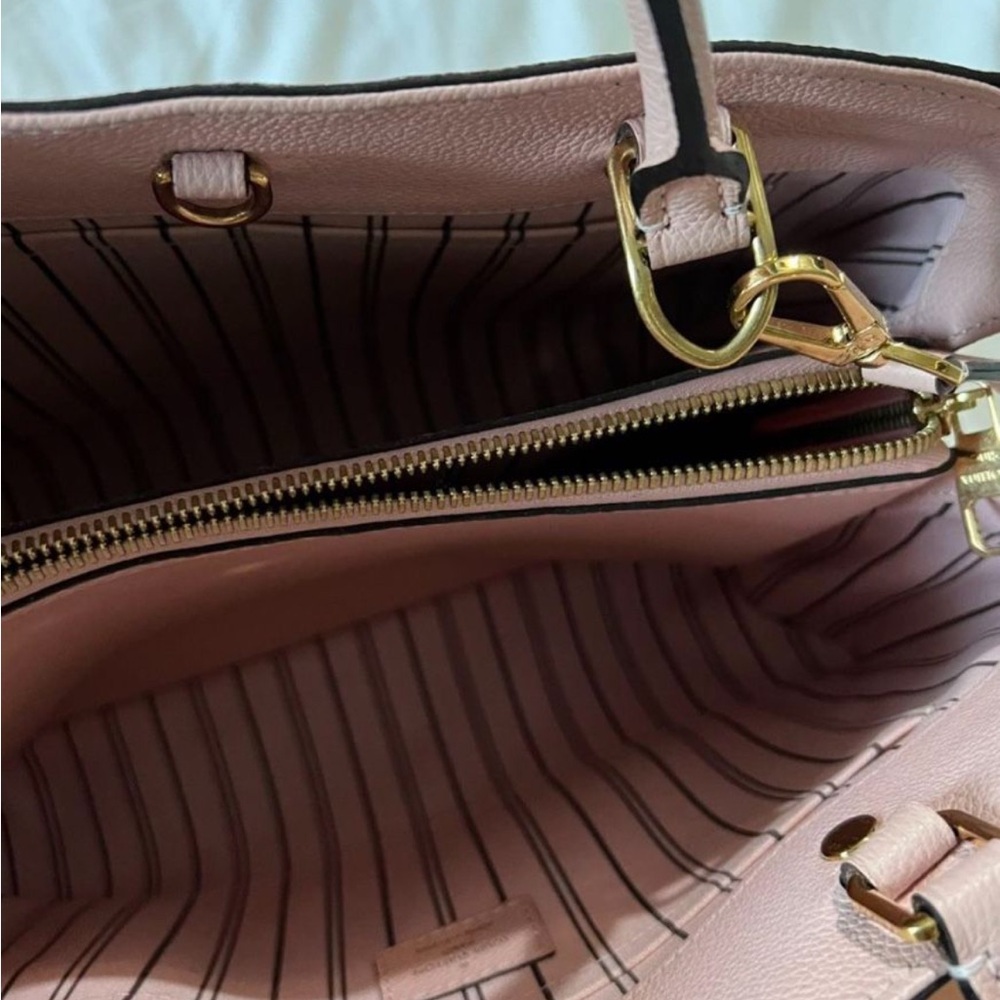 Louis Vuitton Montaigne MM Pink Monogram Empreinte - Picture 3 of 5